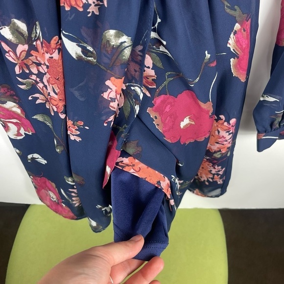 LULUS Pretty Pretender Navy Floral Wrap Dress Long Sleeve Dress WOMENS XS - Picture 8 of 10